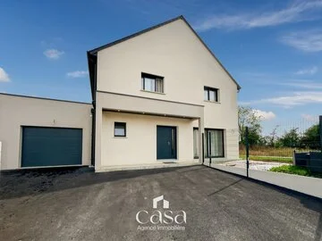 Maison contemporaine à Rosel – 165m2 – 5 chambres – vie de plain-pied - Agence Casa