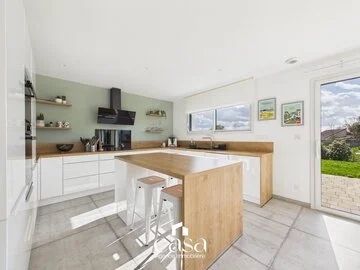 Maison CONTEMPORAINE à Giberville de 190 m2 – 5 chambres avec Vie de plain pied - Agence Casa