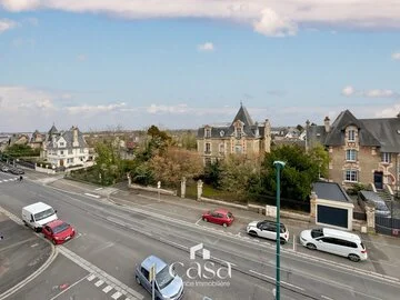 CAEN CAPONIERE – DERNIER ETAGE – T3 – 2 CHAMBRES – VUE DEGAGEE - Agence Casa