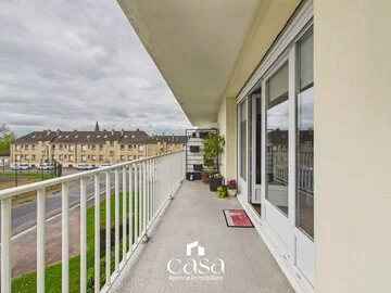 4 pièces avec balcon et garage – Caen Quartier Saint Paul- Agence Casa