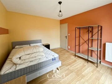 Maison en colocation – Chambre meublée de 11,85M2 avec Terrasse à Herouville Saint Clair - Agence Casa