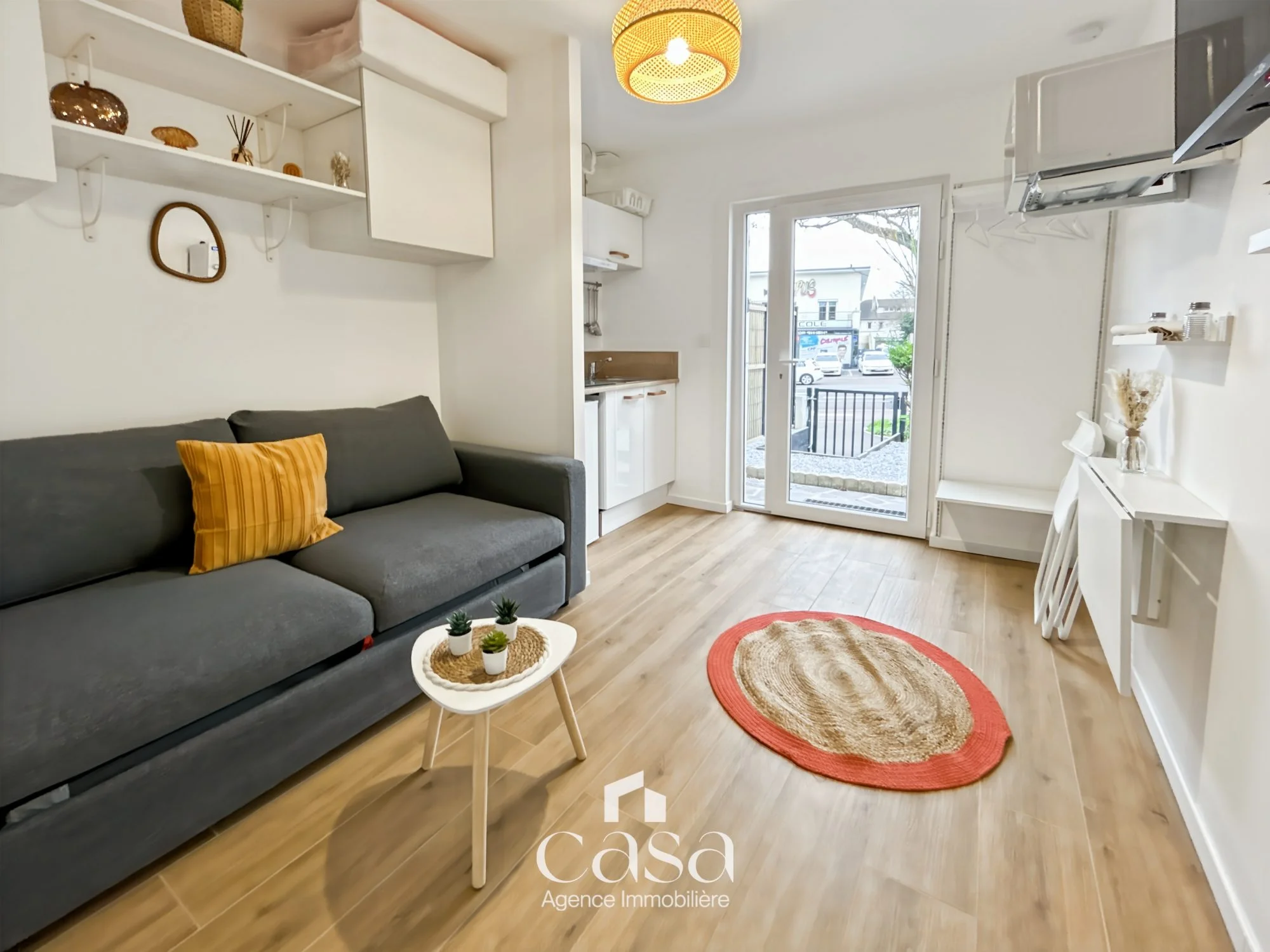 Studio entièrement rénové – rue de la delivrande - Agence Casa