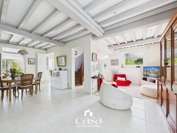 Maison de caractère avec grand jardin – 6 chambres – Caen rive droite - Agence Casa