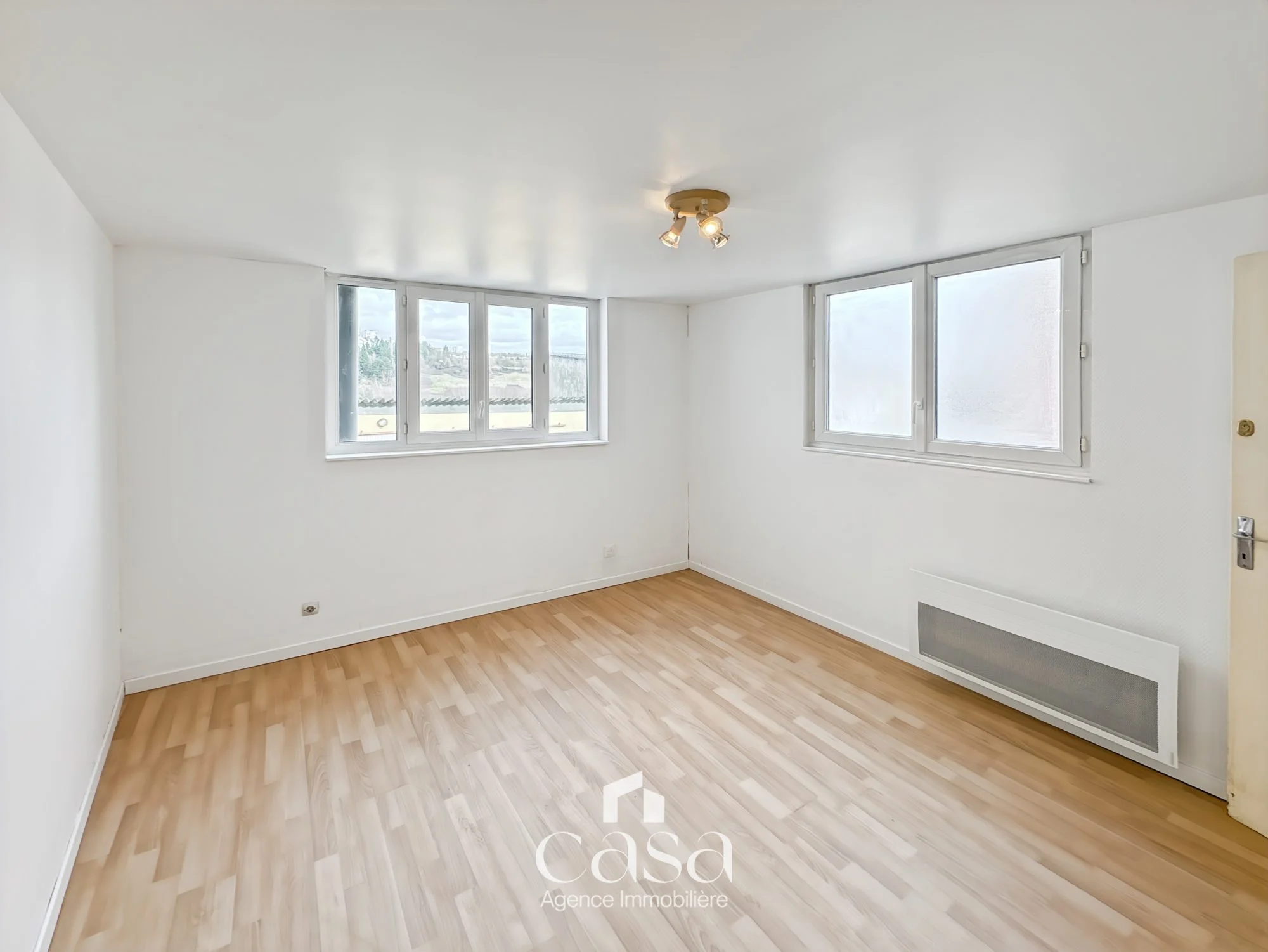 Local commercial – Lisieux – 53 m2 environ - Agence Casa