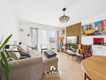 Dernier étage avec ascenseur et balcon –  CAEN – 70m2 – 2 Chambres- Agence Casa