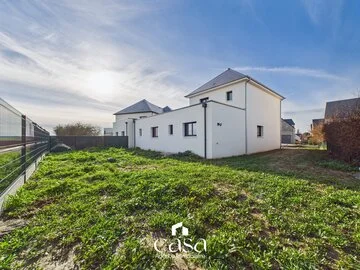 Très belle maison de 120 m2 à 10 minutes à pied de la mer - Agence Casa