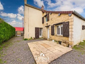 À vendre – Mézidon – Maison en pierre avec jardin - Agence Casa