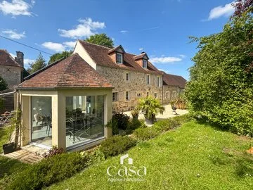 Maison ancienne rénovée- SAINT PIERRE DU BU - Agence Casa