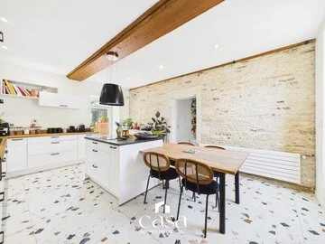 Demeure d&rsquo;exception rénovée au cœur de Cairon - Agence Casa