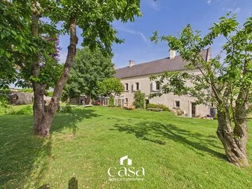 Demeure d&rsquo;exception rénovée au cœur de Cairon- Agence Casa