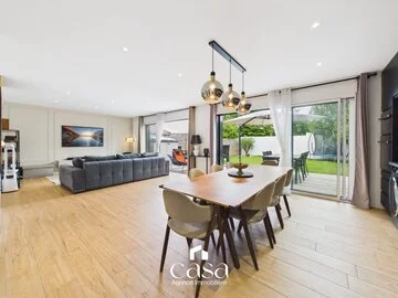 Rive droite maison des années 30 entièrement rénovée- Agence Casa