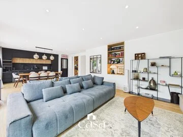 Rive droite maison des années 30 entièrement rénovée - Agence Casa