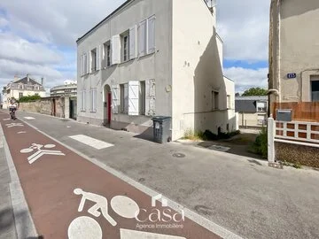 Caen – Grand studio avec parking- Agence Casa
