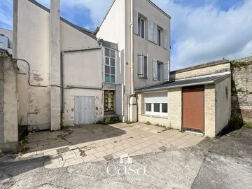Caen – Grand studio avec parking - Agence Casa