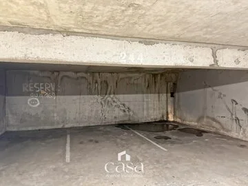 Place de parking dans une résidence en sous terrain- A louer - Agence Casa