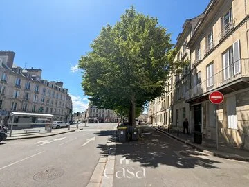 Appartement en duplex – Place de l’Ancienne Boucherie à Caen- Agence Casa