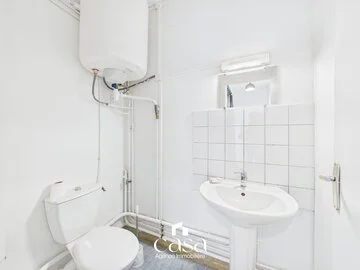 Rive droite appartement de 33 m2 libre à la vente - Agence Casa