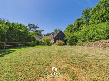 Maison de caractère rénovée – 116 m² – Terrain de 620 m² - Agence Casa