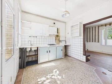 Caen rive droite maison des années 30 avec garage et jardin - Agence Casa