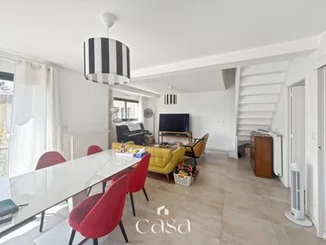 Maison récente avec 4 chambres à VERSON - Agence Casa