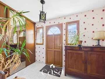 Spacieux pavillon de 235 m² aux portes de Falaise - Agence Casa