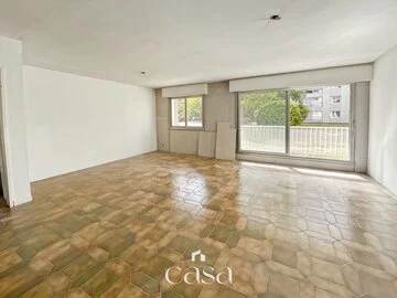 Magnifique 5 pièces 1300 HC avec loggia plein sud, garage et cave – Résidence Olympia pièces 1400HC résidence Olympia à louer – Avec garage - Agence Casa