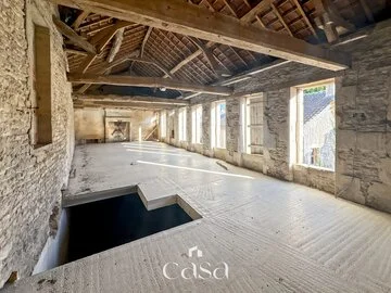 Maison à rénover au cœur de Falaise - Agence Casa