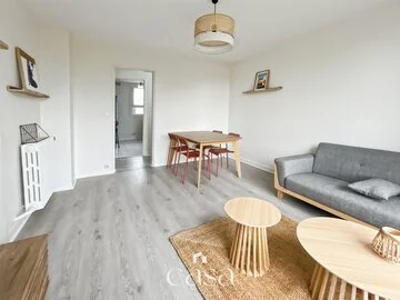 Appartement meublé T3 rénové en 2026 – 2 chambres – Rue Monseigneur Adam - Agence Casa