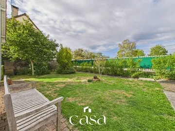 Maison de ville 2 chambres avec jardin et garage – Caen - Agence Casa