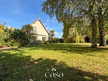 Maison avec suite de plain-pied, jardin de 844 m² à Castine-en-Plaine - Agence Casa