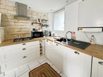 Maison de ville à LOUVIGNY sur 3 niveau - Agence Casa
