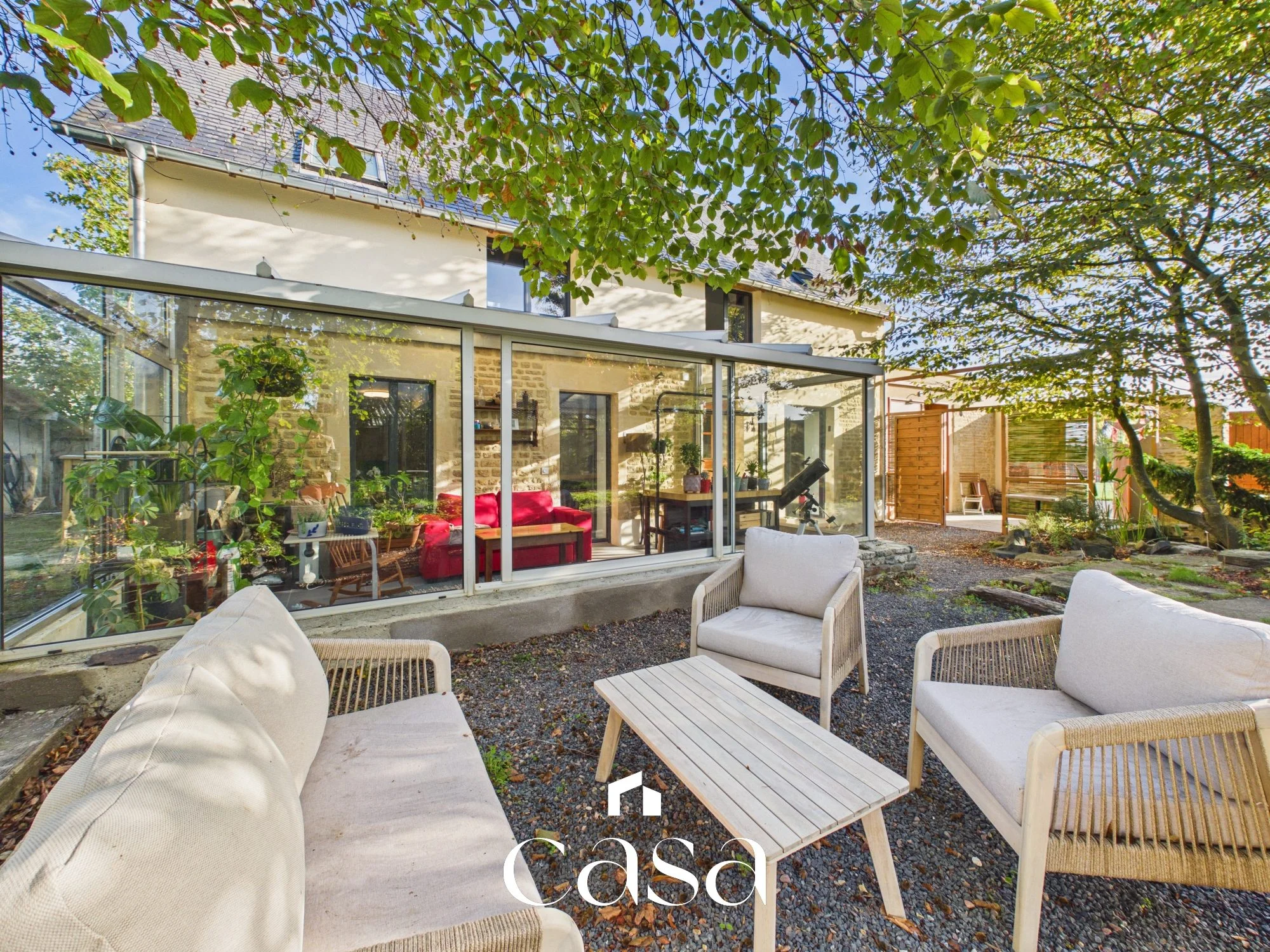 Maison en pierre de 5 pièces avec dépendance à Boulon - Agence Casa